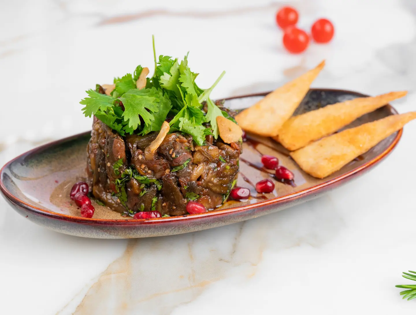 بامية بدبس الرمان