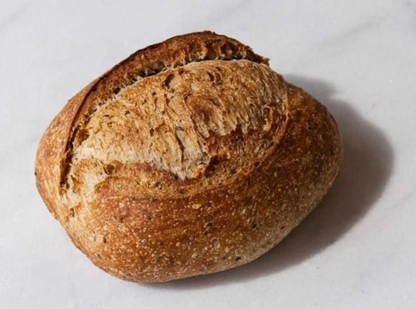 جبنة الشيدر والامنتال 900جرام