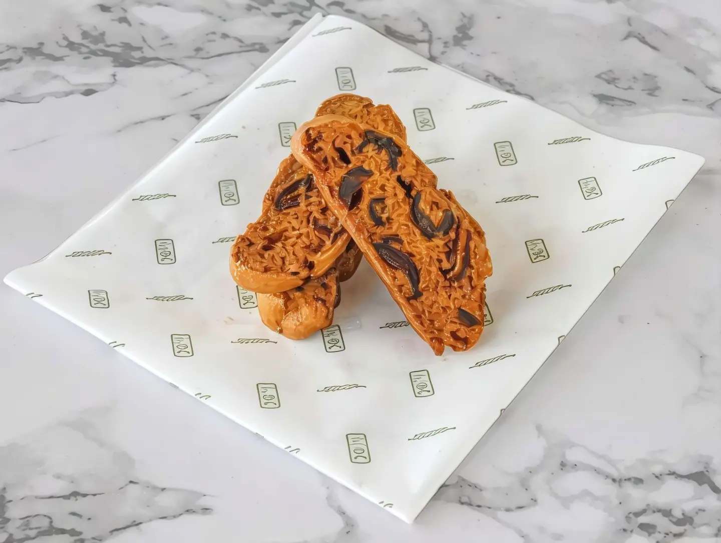 كانتوشي بالتمر والهيل