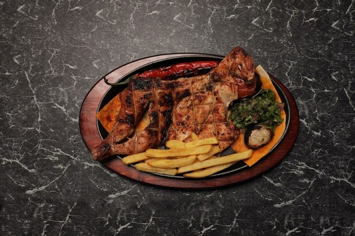 نص فروج مع بطاطس