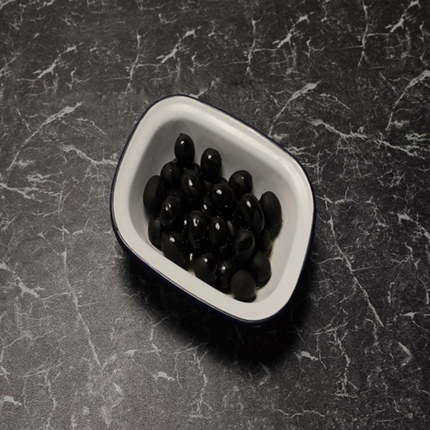 Black Olive Plate