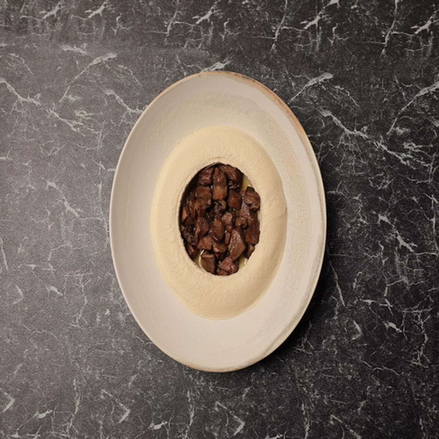 Hommos With Meat