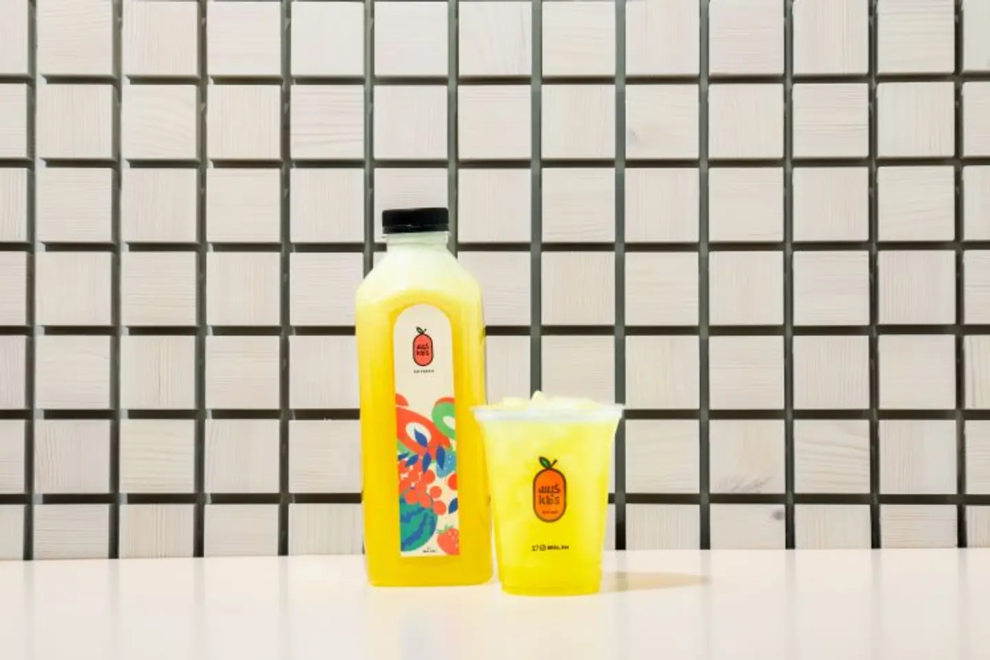 أناناس مقاس كبير