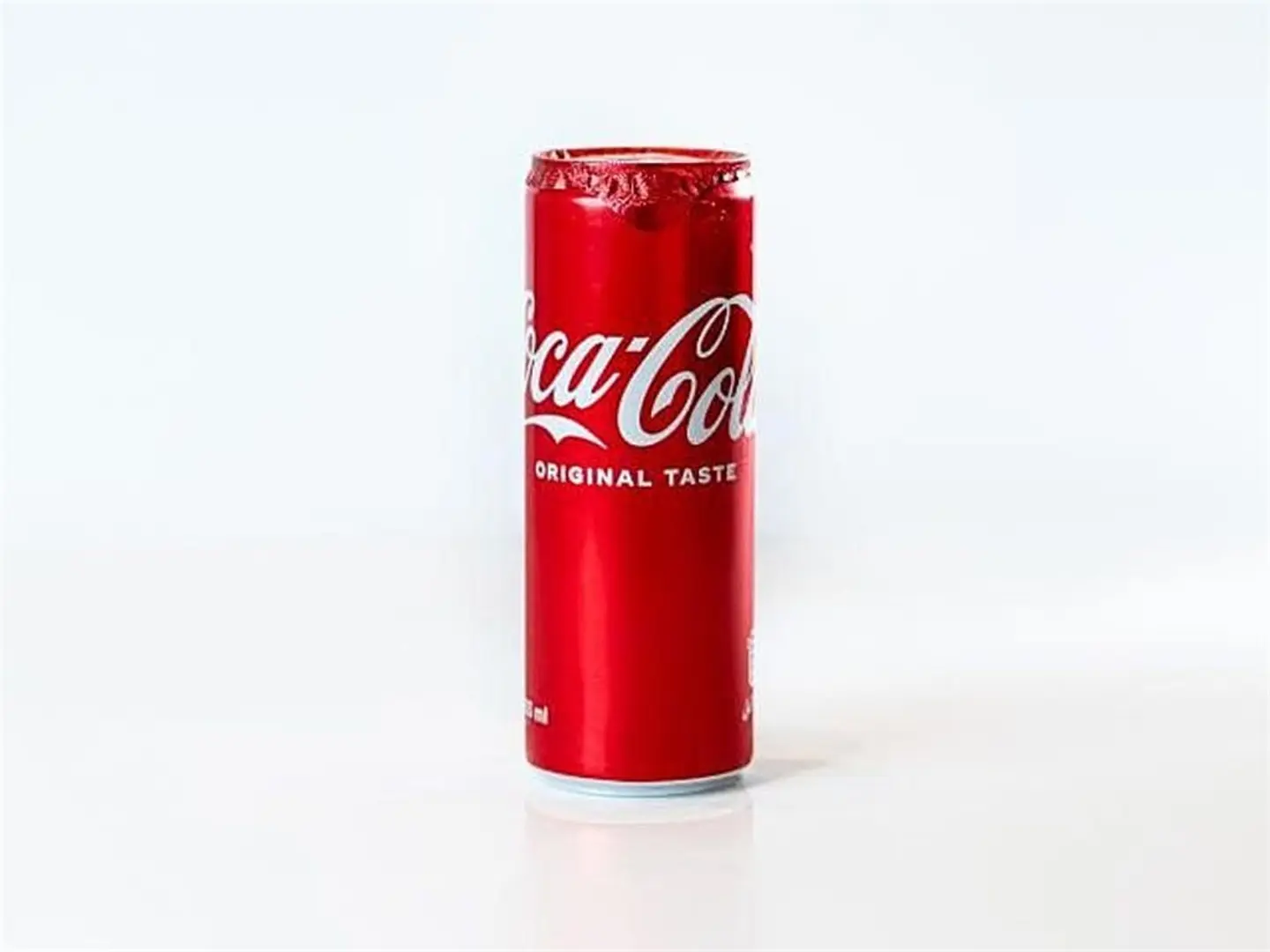 كولا علبة