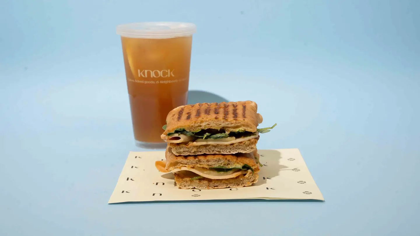 نوك كومبو ساندويتش