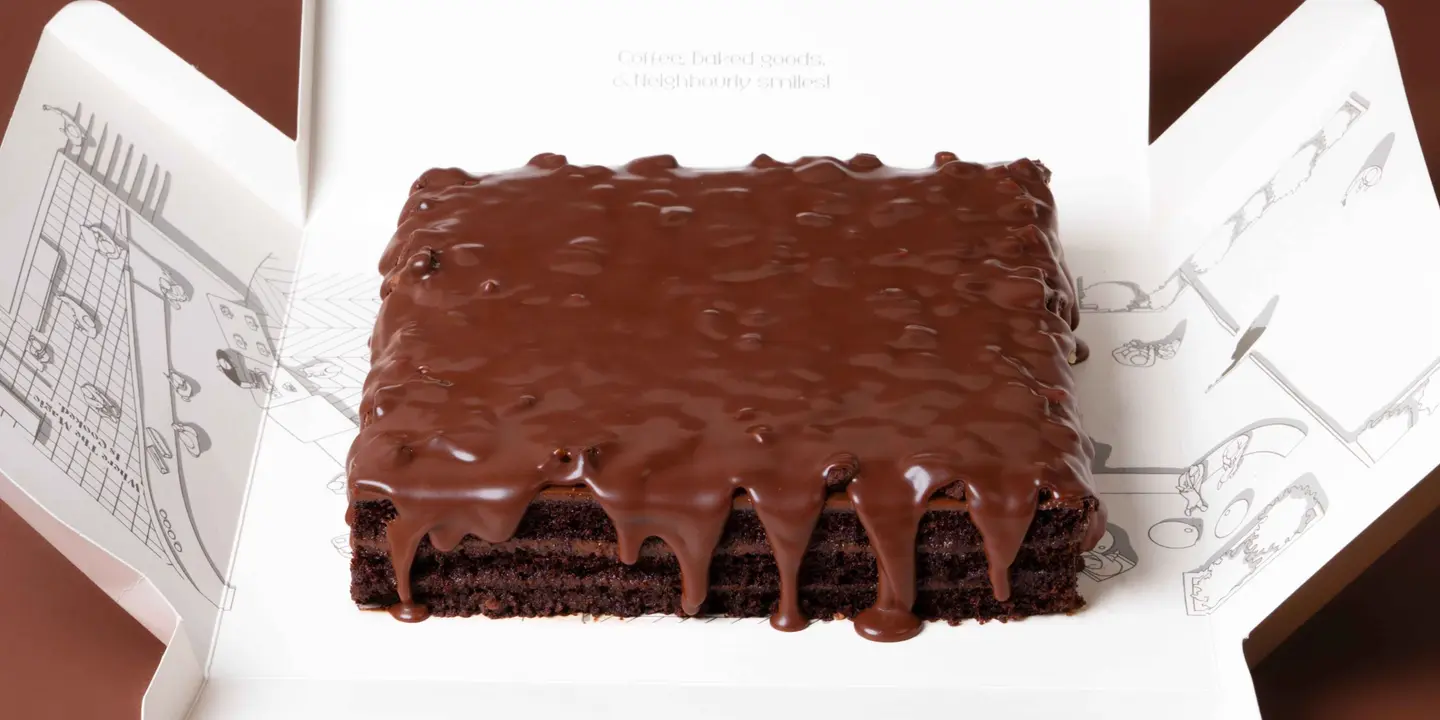 Chocolate Cake Gathering Box