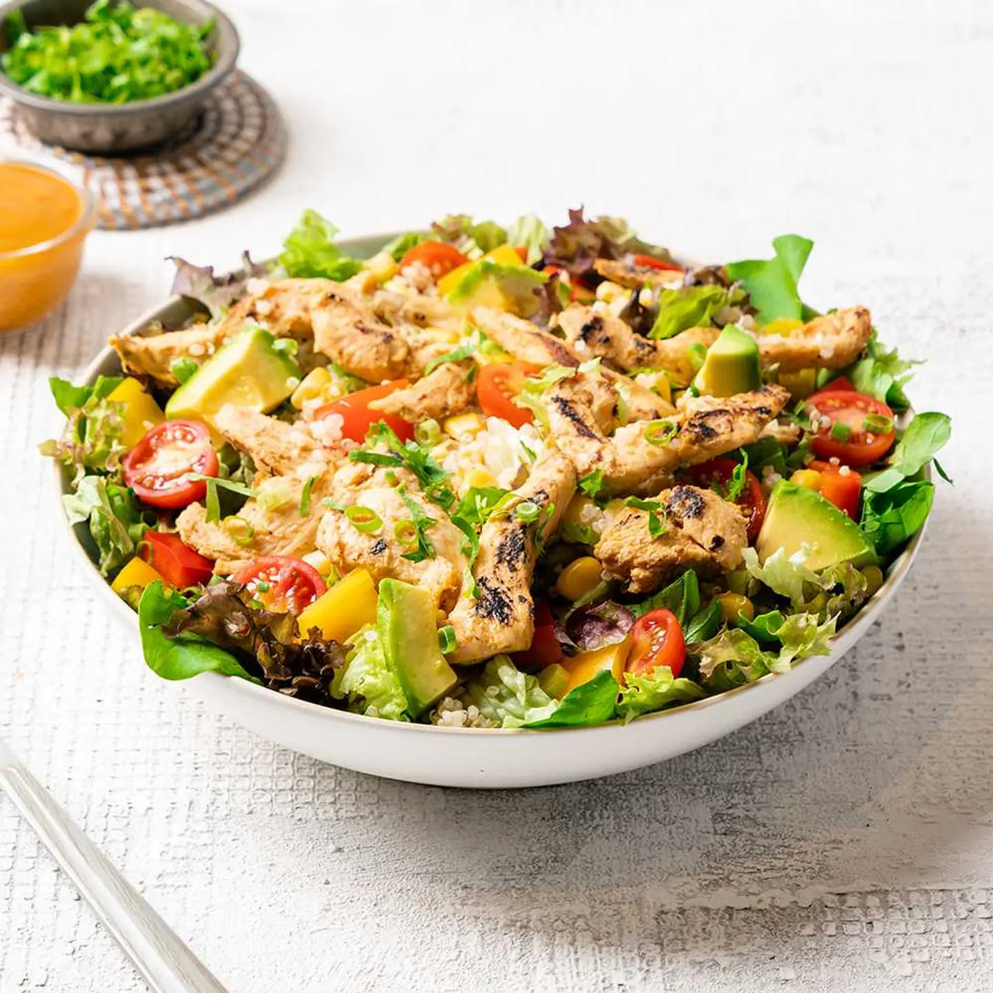 Chipotle Chicken Super Salad