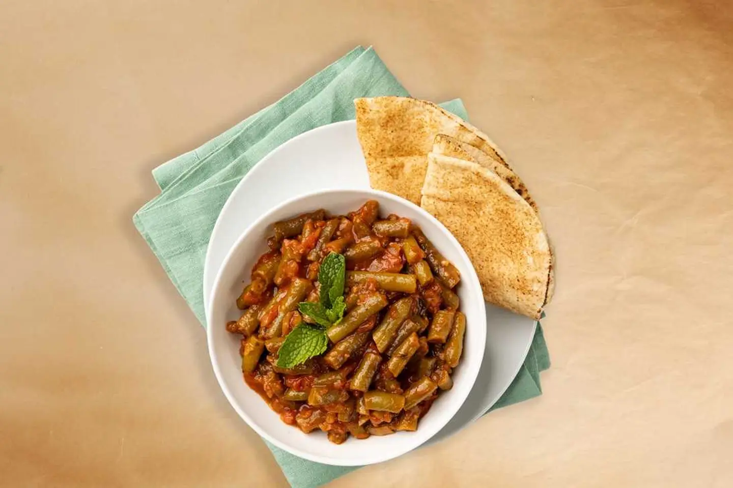 لوبية بالزيت