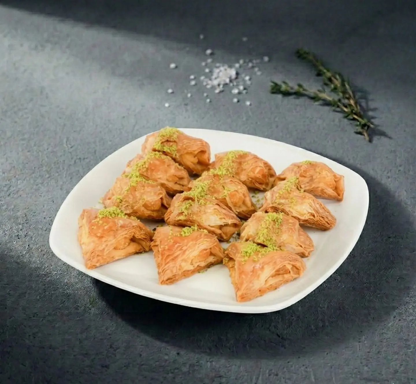 Mini Shaabiyat With Cream