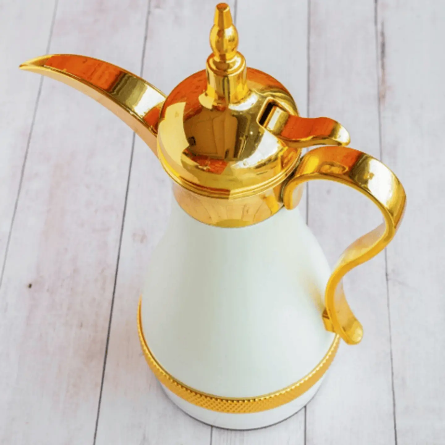 قهوه عربيه مع الترمس
