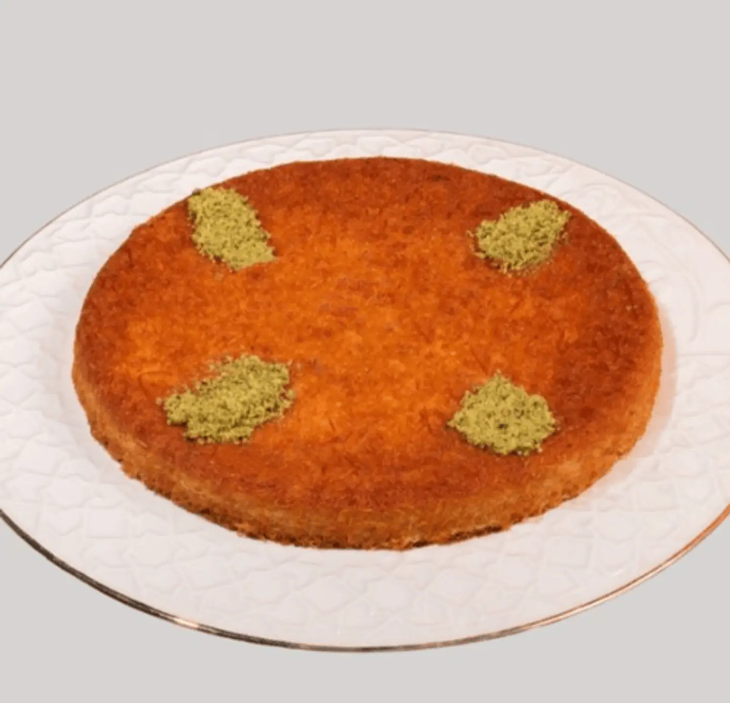 كنافة قشطة و مكسرات