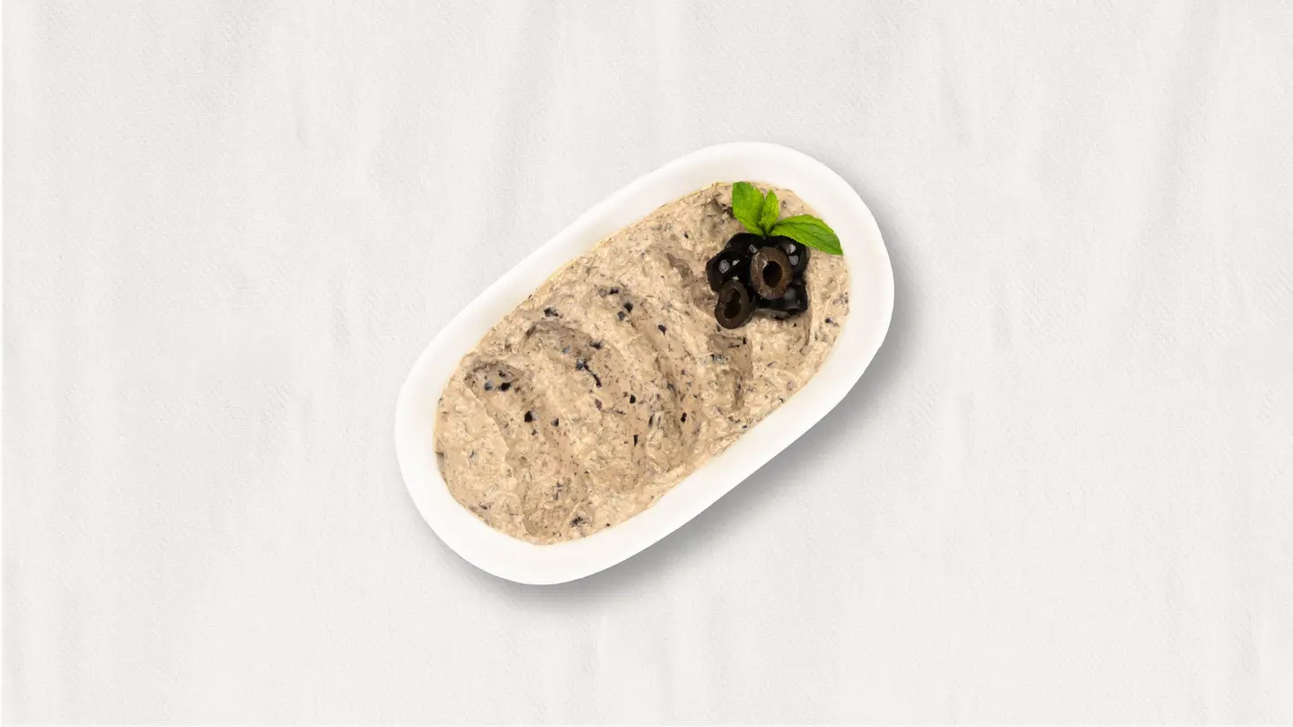 Labneh Black Olive
