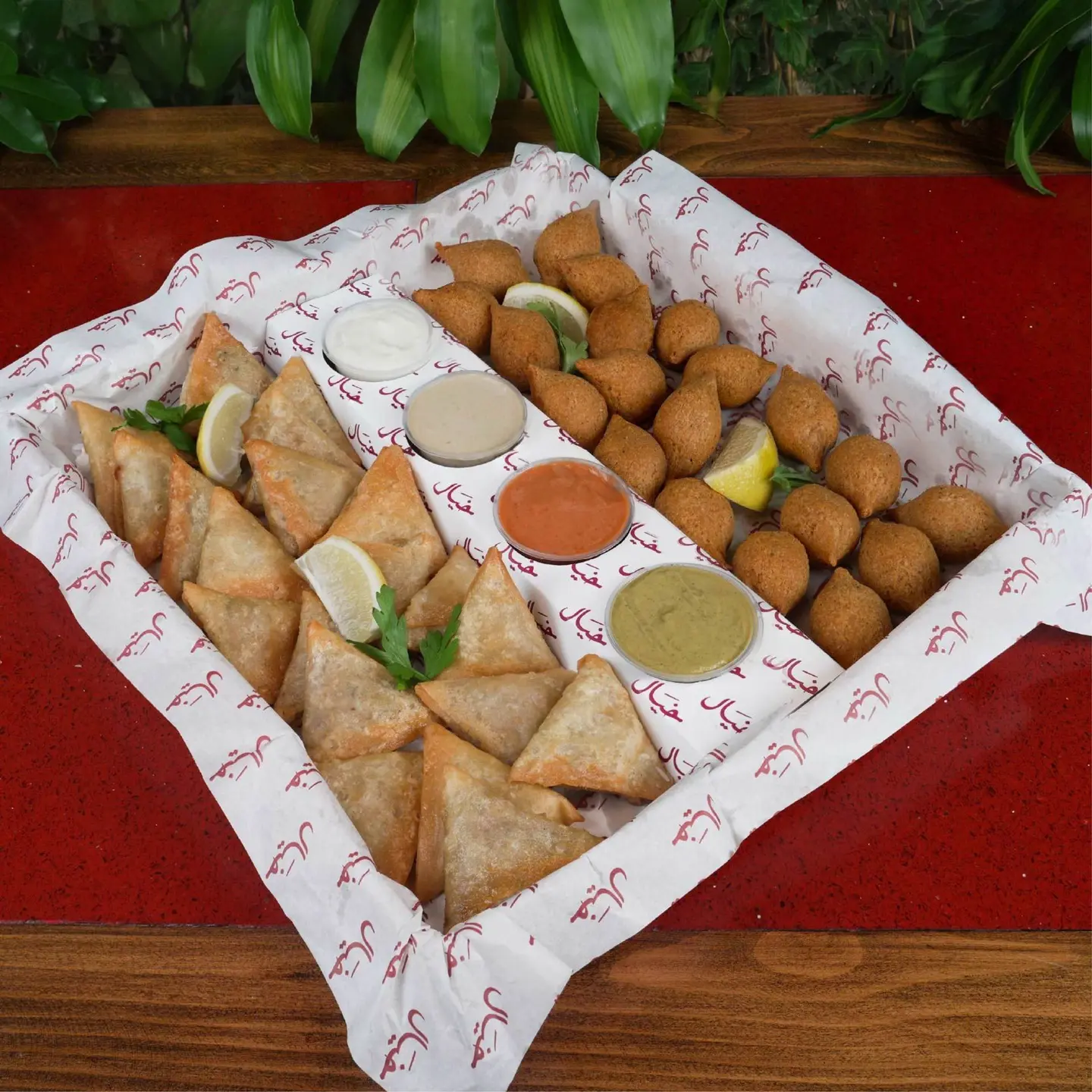 Box Sambusa & Kubbah Mix (40pcs)