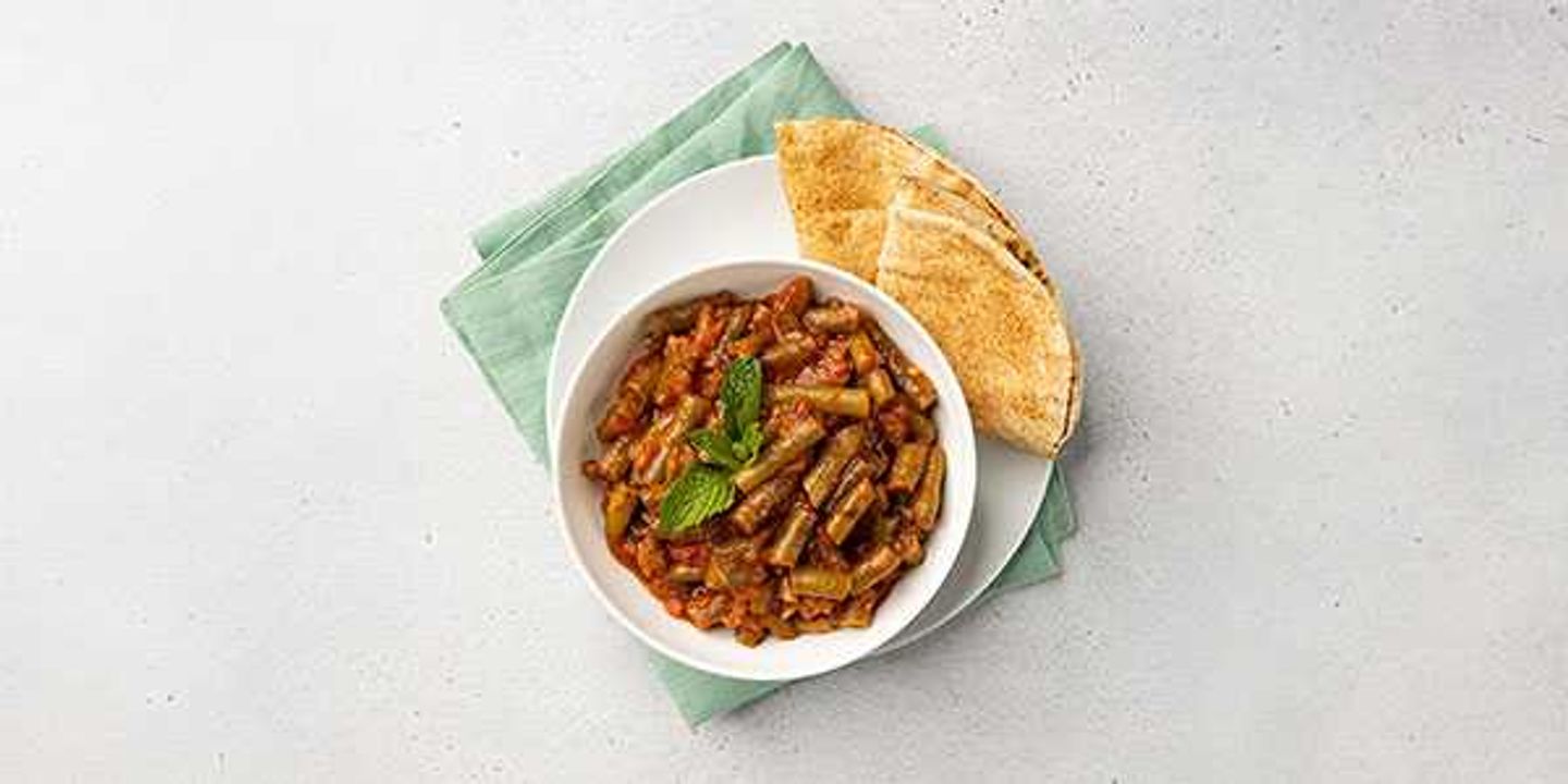 لوبية بالزيت