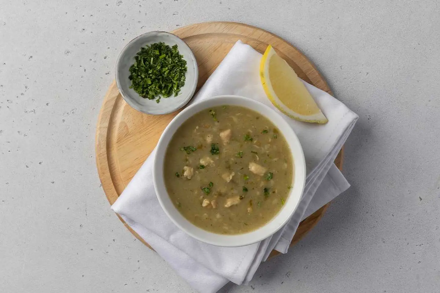 شوربة الفريكة بالدجاج