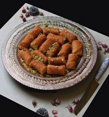 كنافة مبرومة بالقشطة كبير
