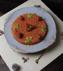 كنافة تمر وقشطة صغير