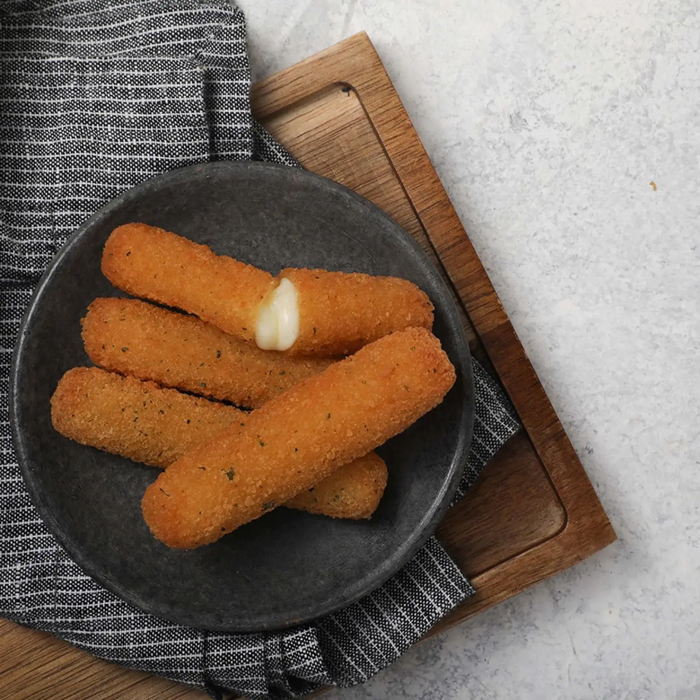 Mozzarella Sticks
