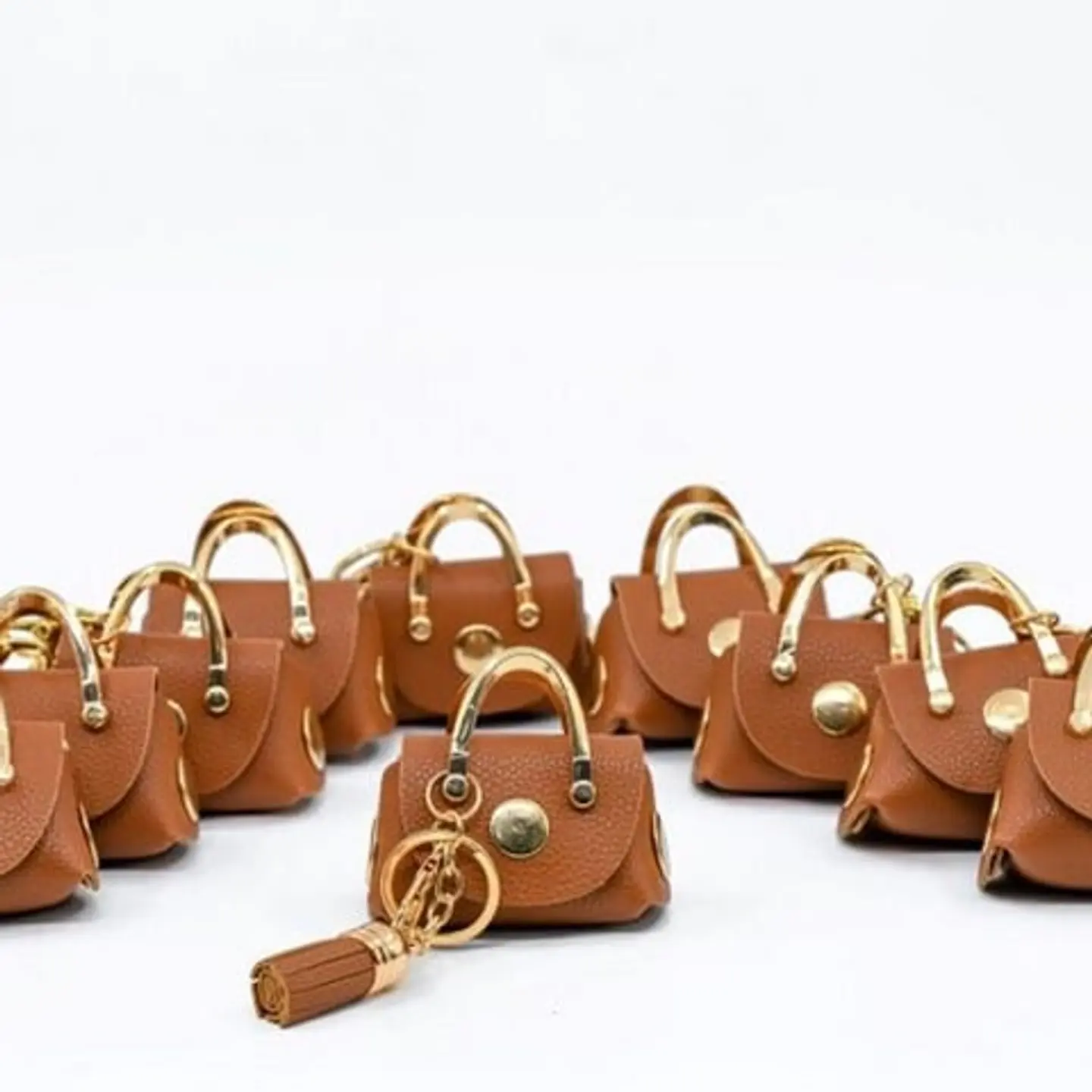 Distribution Package 5 Light Brown Color 039000025