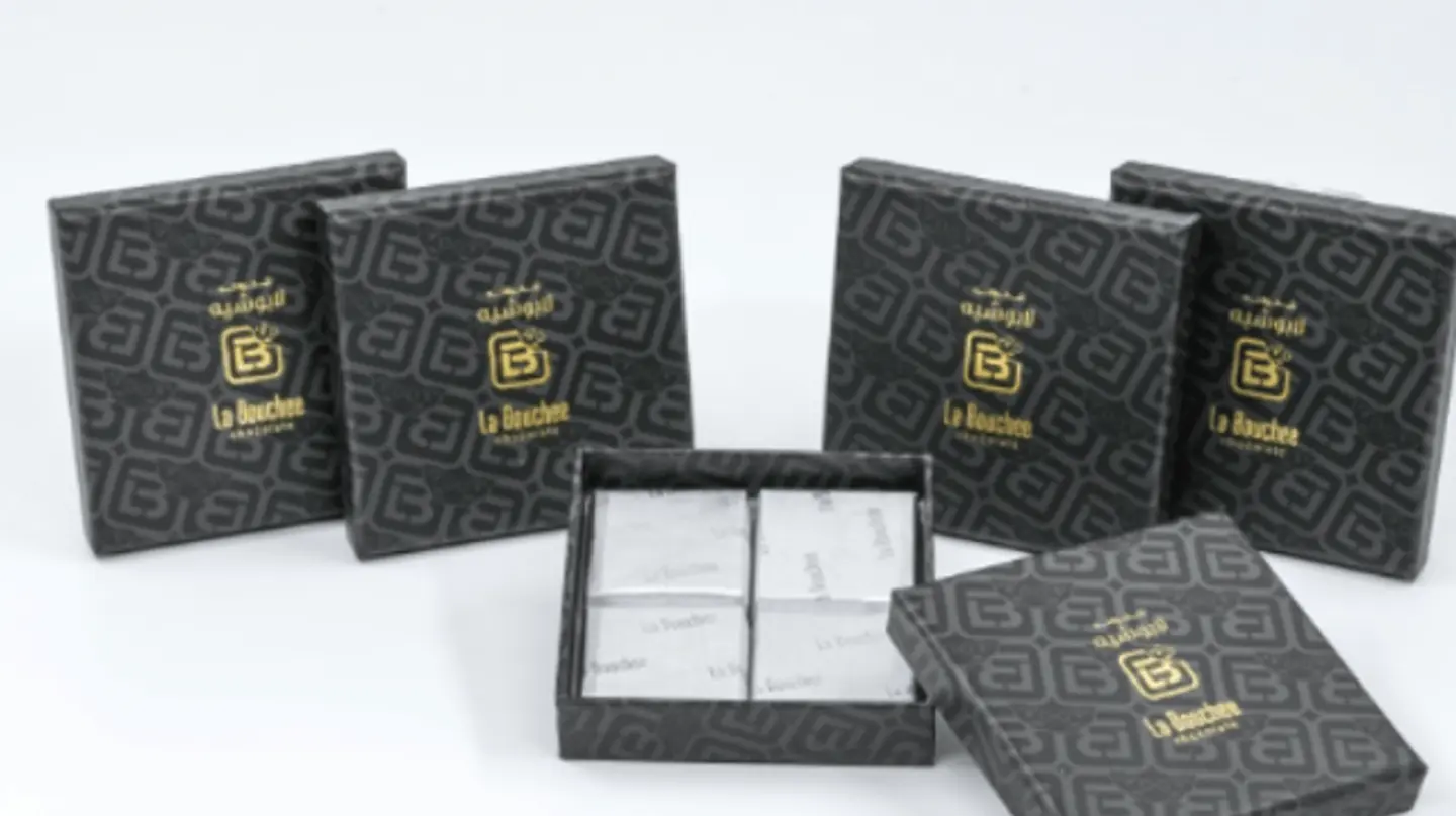 باقة توزيعات ميني بوكس مغلف لون اسود 039000021