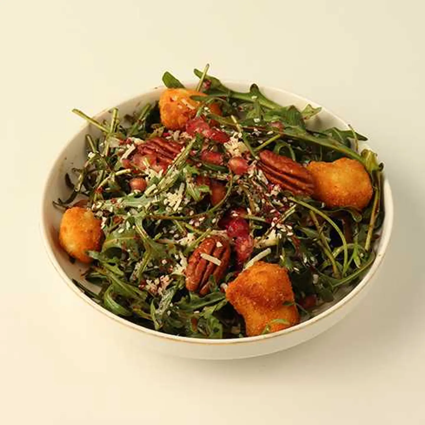 سلطة الحلوم