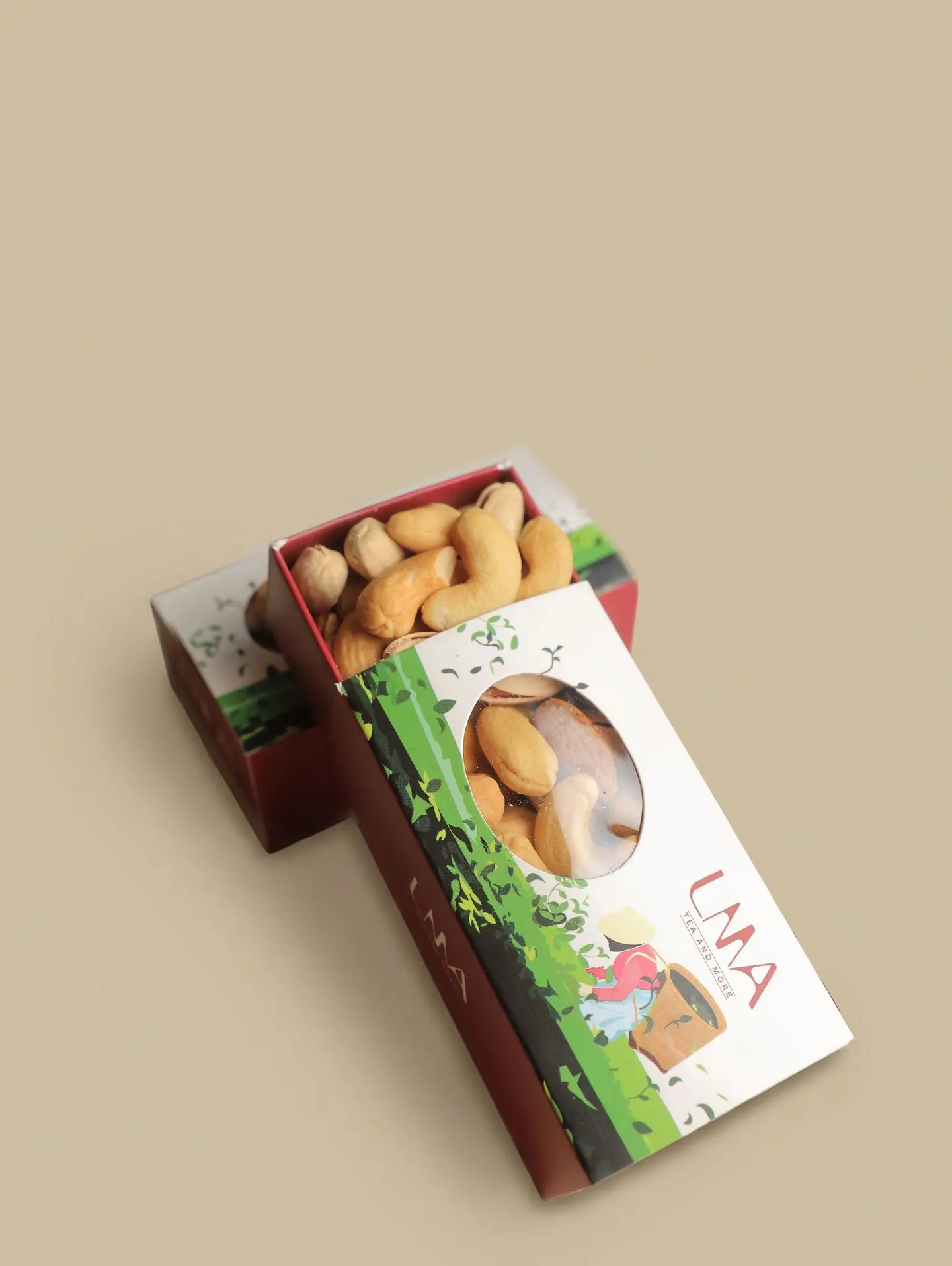 مكسرات مشكلة