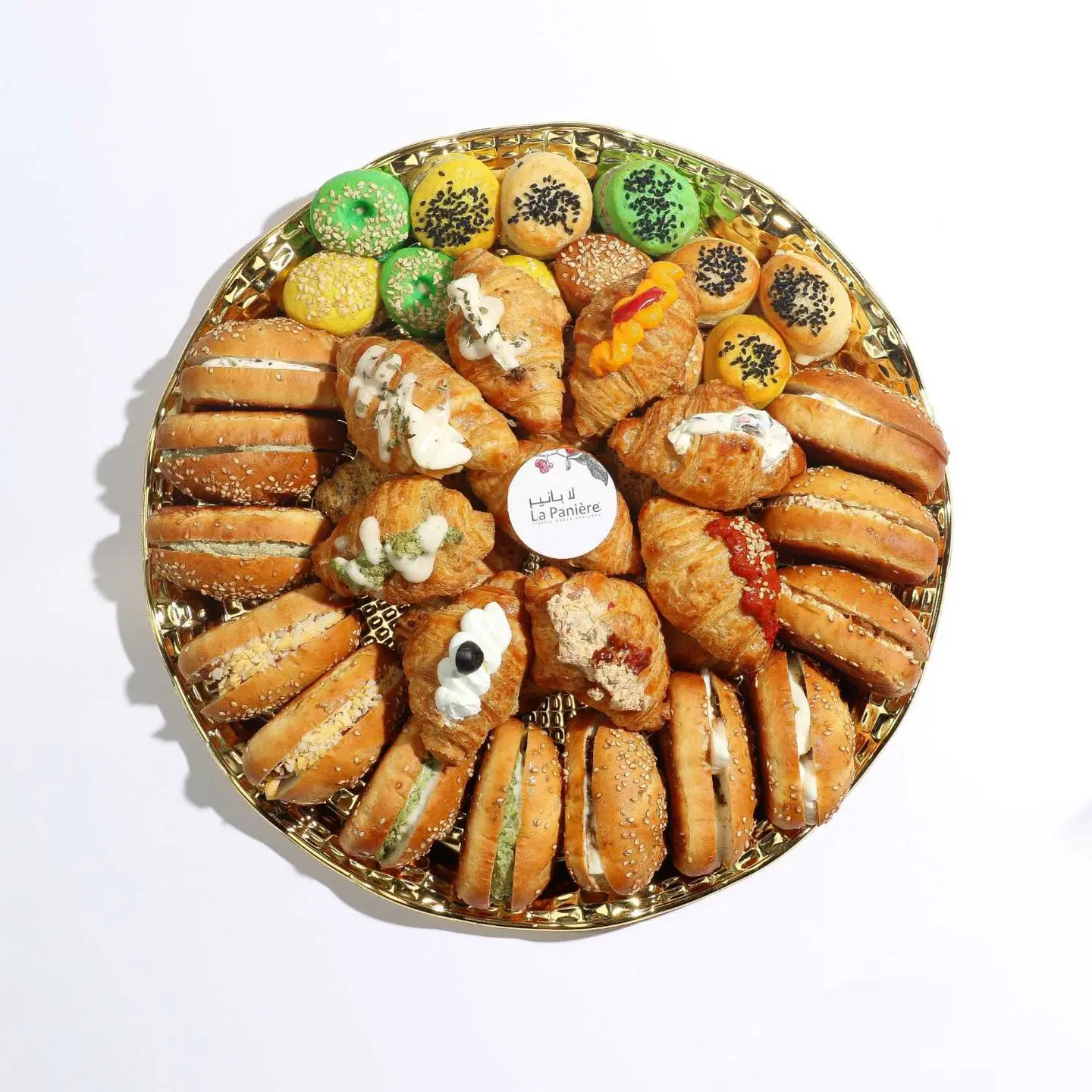 صينية الكروسان والساندوتش