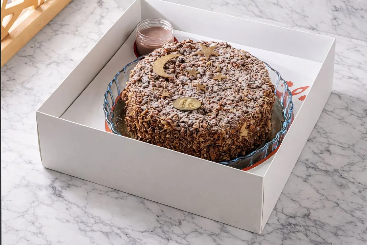 Pistachio And Chocolate Cake