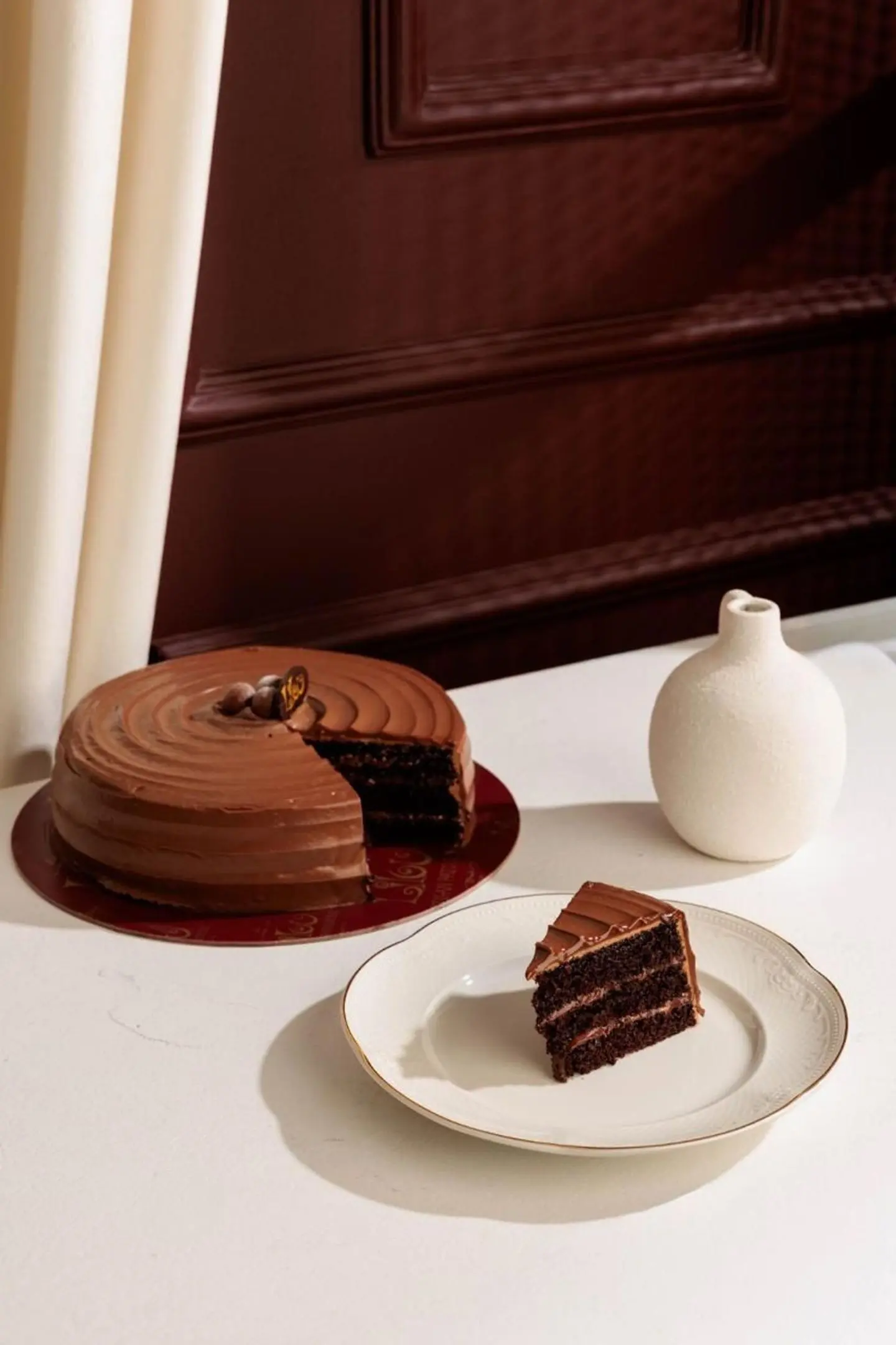 Chocolate Ganache Cake