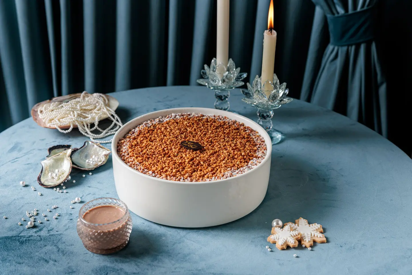 بودينغ التمر الدافئ