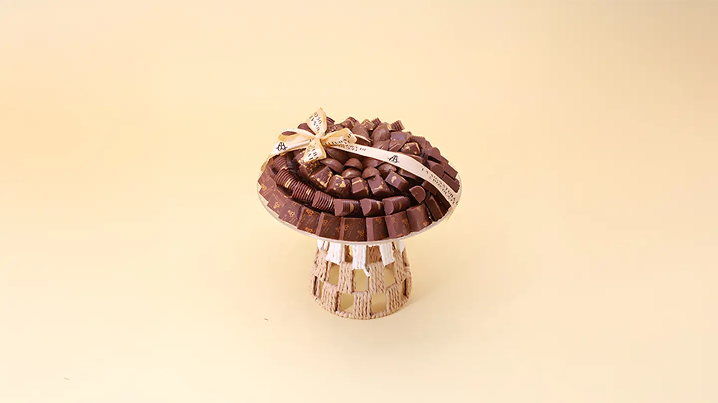 Wicker Tray With Exposed Glass 1837