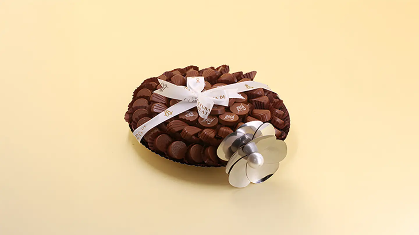 Steel Tray With Exposed Chocolate Eid Phrase 1800