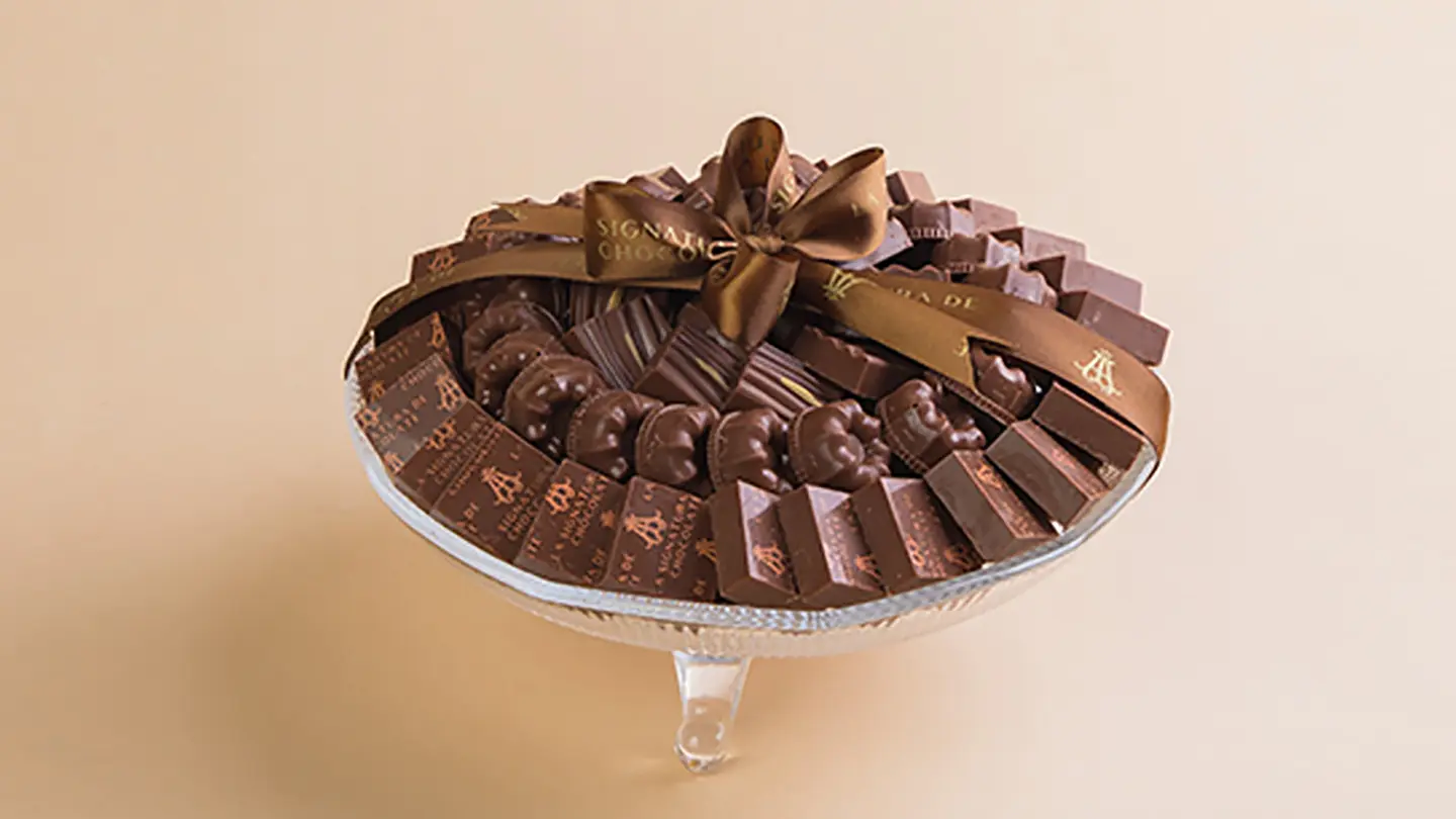 Crystal Chocolate Tray Uncovered 1782