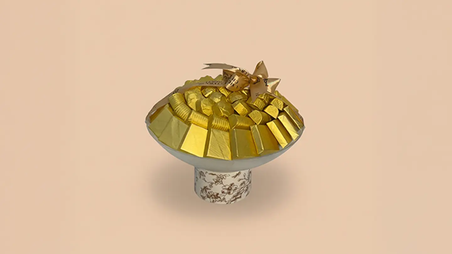 Wrapped Chocolate Tray With Decorative Base 1794