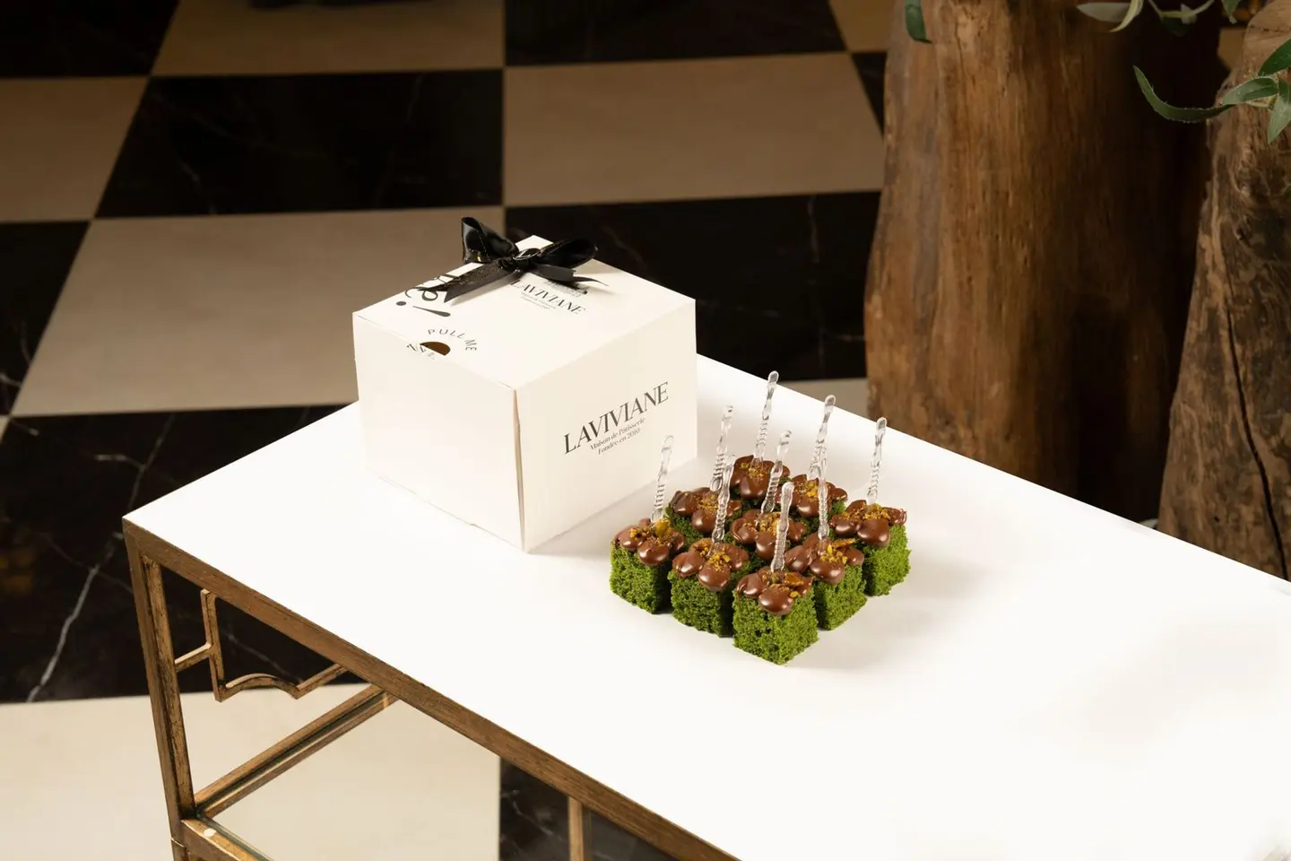 كيكة الفستق بالنوتيلا بايتس - صغير