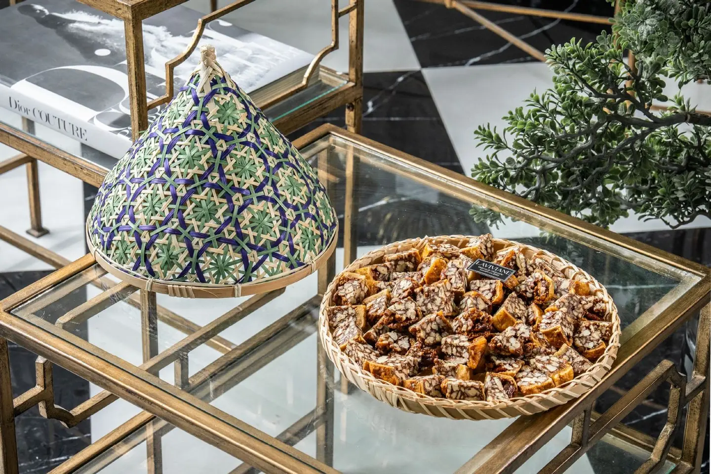 صينيه تيـن وتمـر دائرية مقاس 38 سم