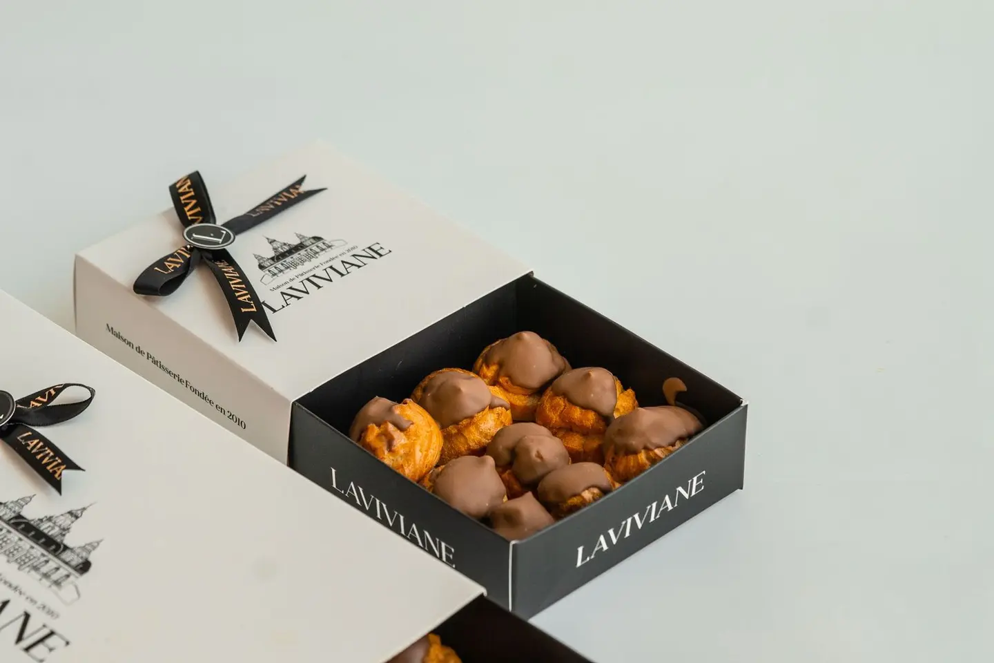 Mini Eclair Cream Brulle Chocolate Small