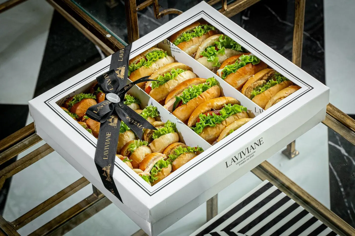 Laviviane Mixed Sandwiches Large