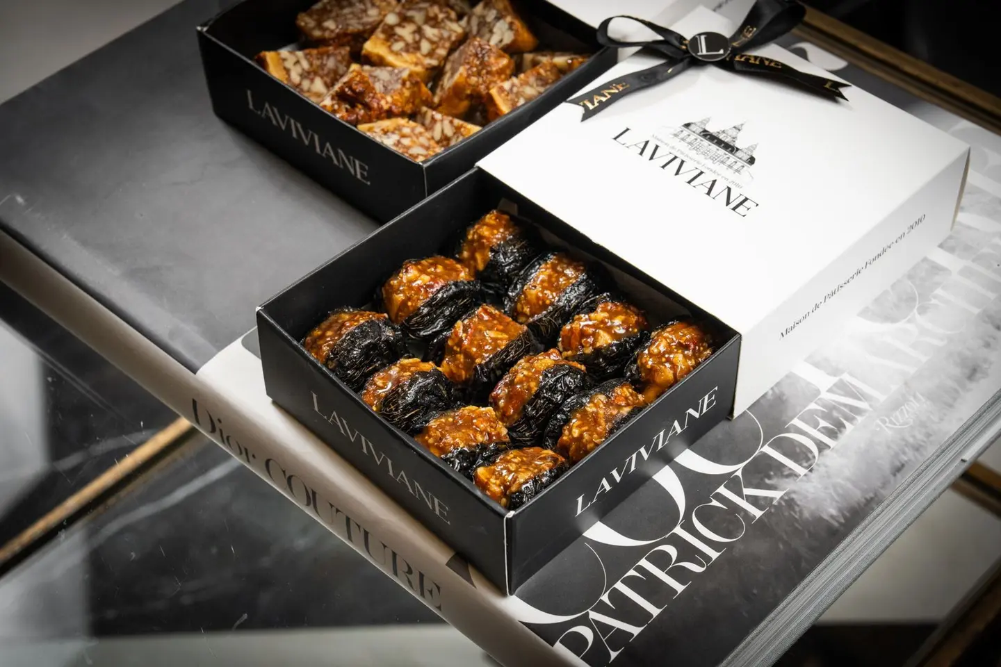 Date Pecan – Small