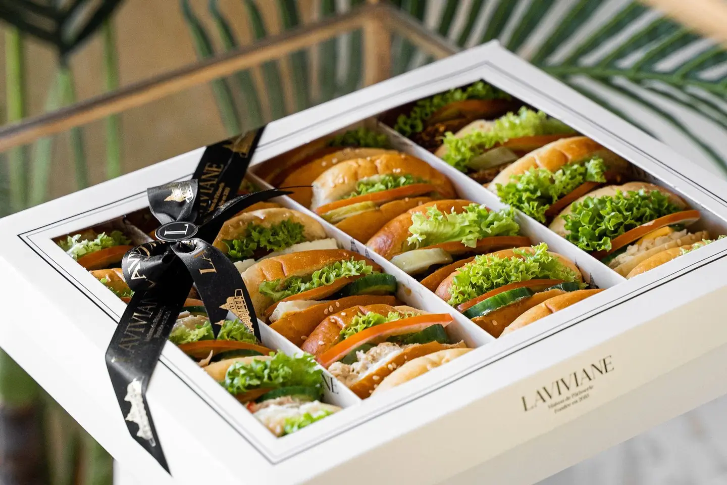 ساندويتش مشكل 20 حبة من لاڤيڤيان - كبير