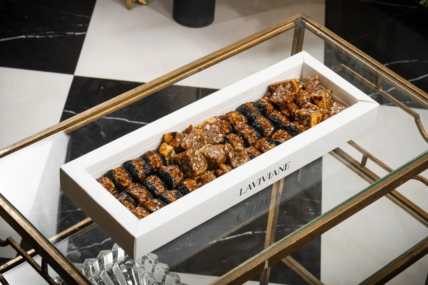 مشكل تمر وتين بالبيكان – وسط