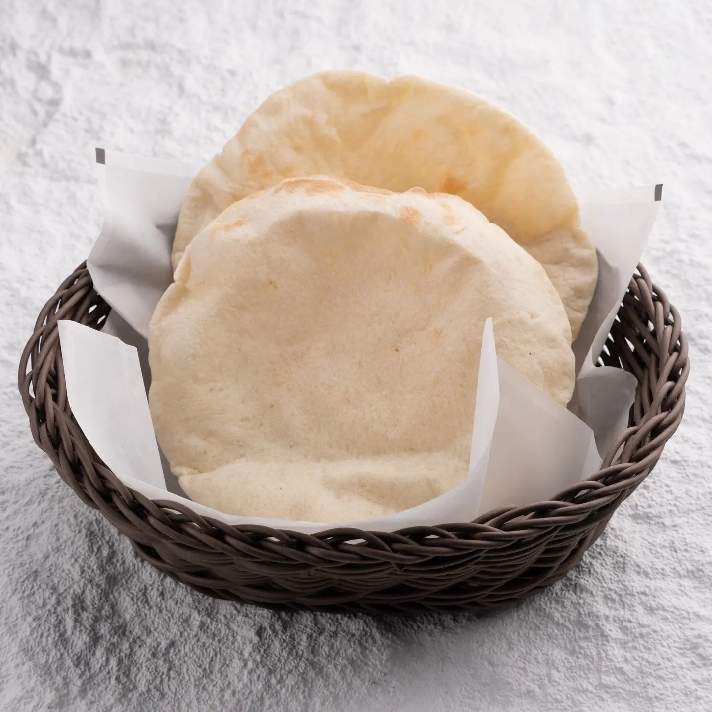 خبز أبيض من فرن الحطب (طلب جانبي)