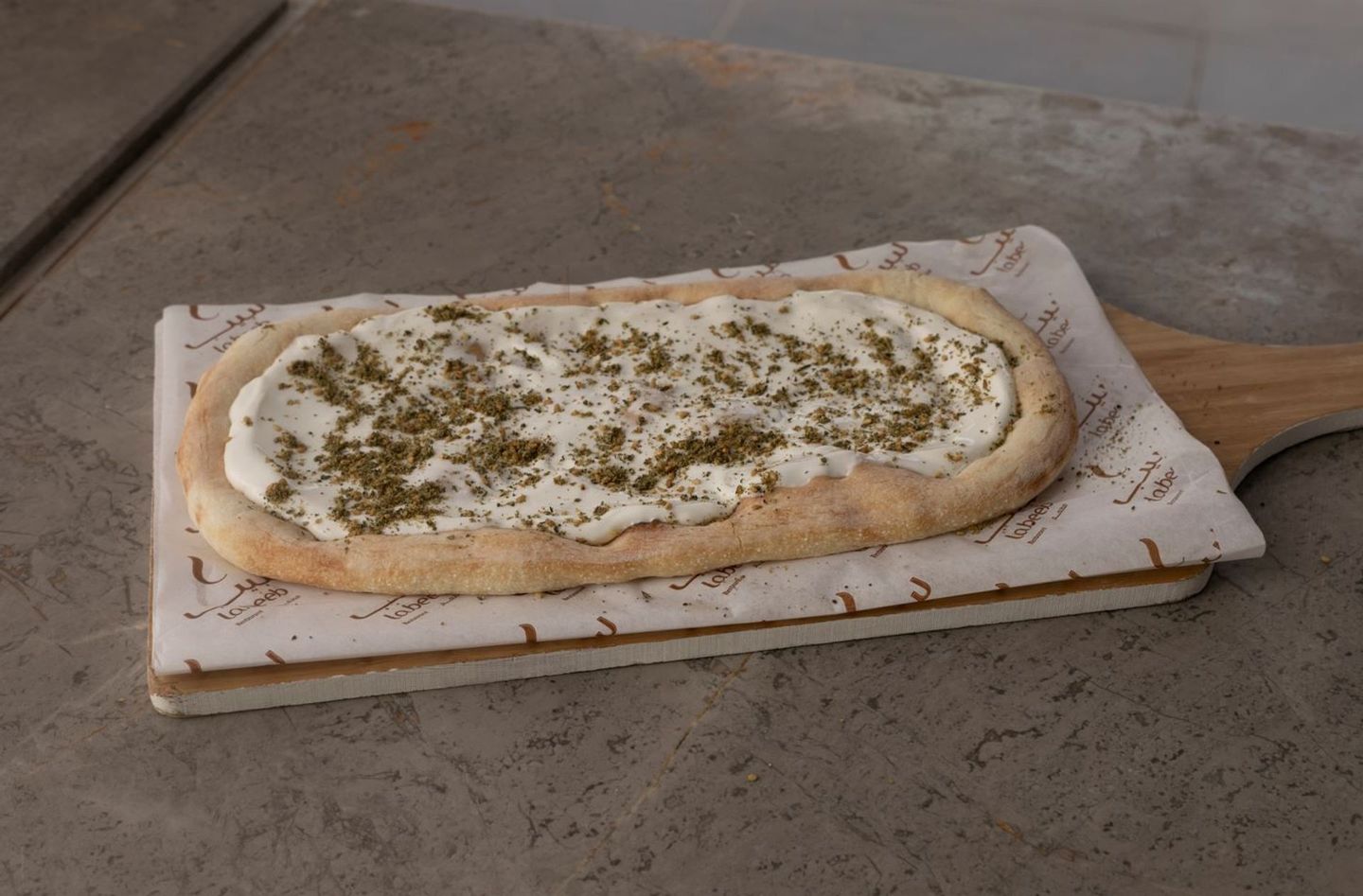 لبنة و زعتر