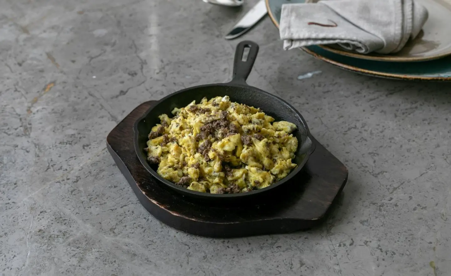 Eggs With Meat