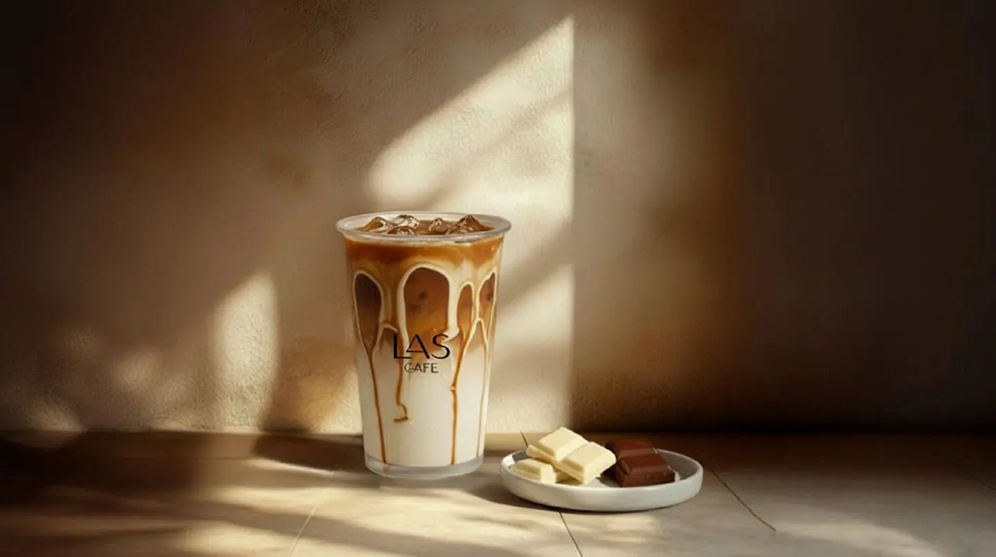 ايس شيكن وايت موكا