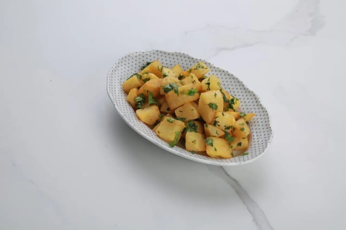 بطاطس مقرمشة مع الكزبرة