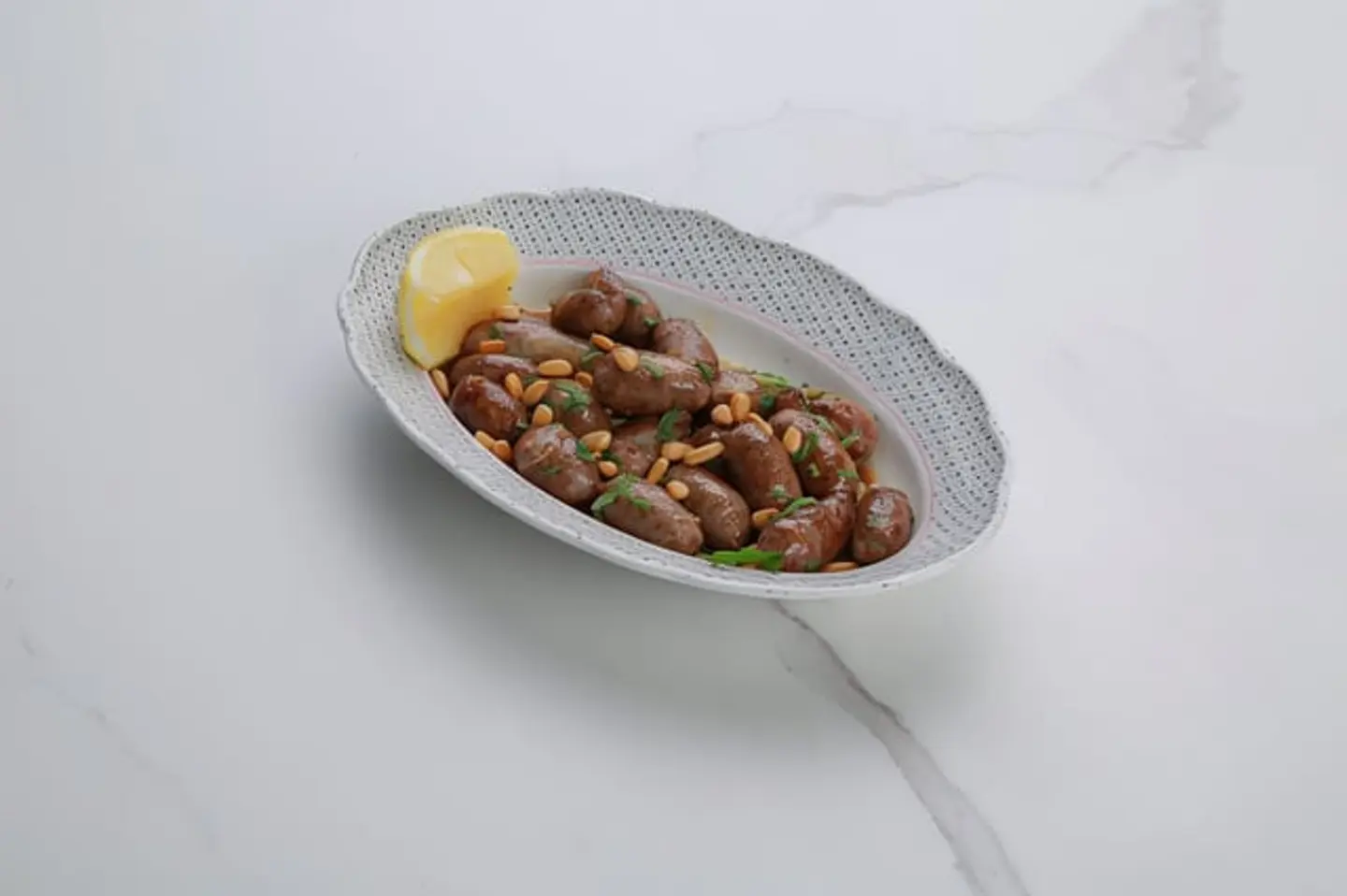 مقانق لبنانية بالدبس الرمان