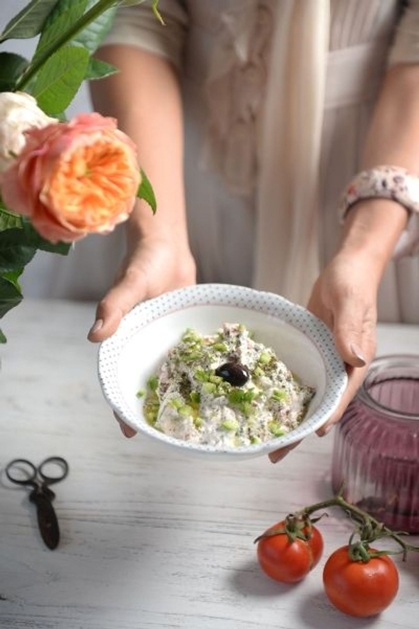 Labneh Mtabbaleh