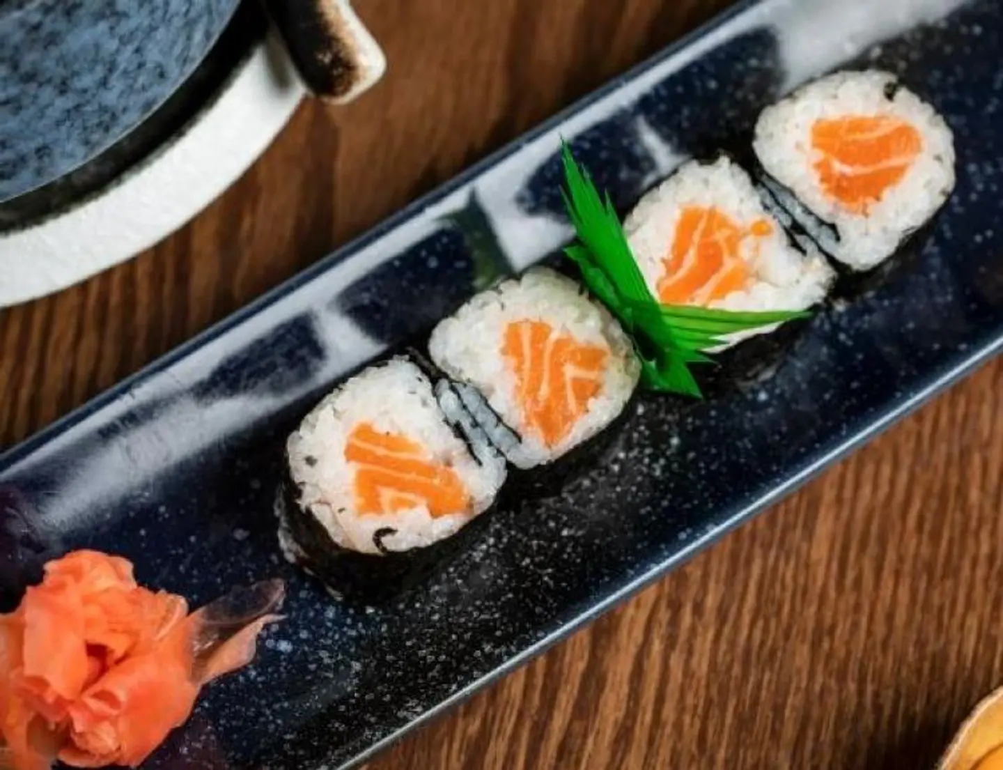 Salmon Maki