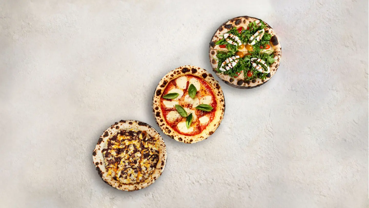 ٣ بيتزا بحجم ٨.٥ انش